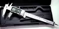 Цифровой штангенциркуль QST EXPRESS 0.01-150mm (Stainless Hardened) в Футляре